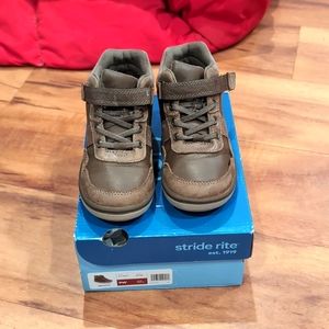 9W wide stride rite Ryker toddler brown boots